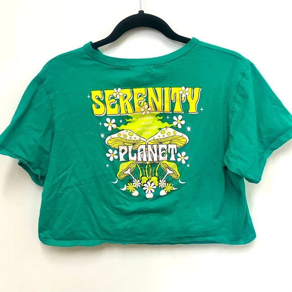 French Pastry Serenity inside and around the Planet 100% cotton crop top size L - Picture 1 of 6